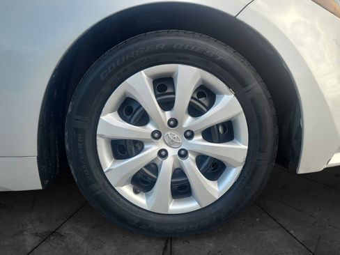 Used 2023 Toyota Corolla LE image 14