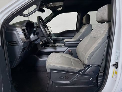 Used 2024 Ford F150 XLT w/ Mobile Office Package image 18