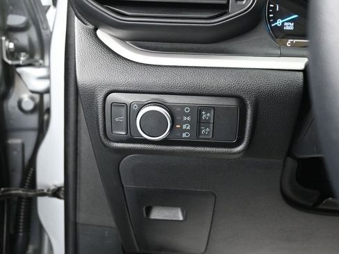 Certified 2023 Ford Explorer XLT image 13