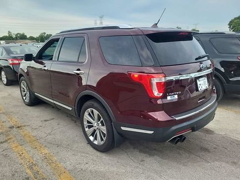 Used 2018 Ford Explorer Limited w/ Equipment Group 301A AWD/4WD image 2