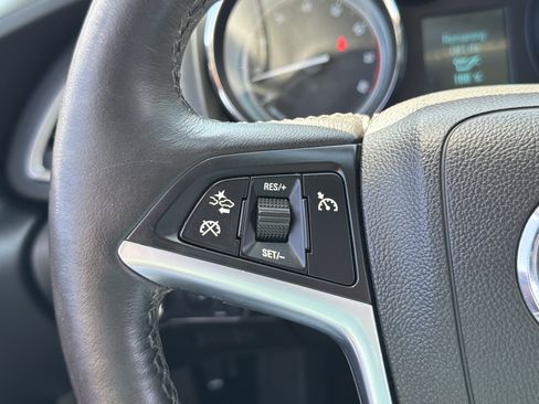 Used 2014 Buick Verano Leather FWD image 16