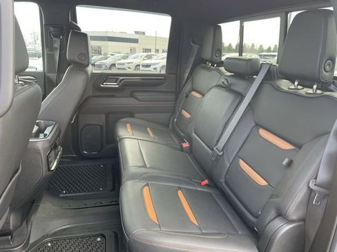 Used 2024 GMC Sierra 2500 AT4 w/ AT4 Premium Plus Package AWD/4WD image 22