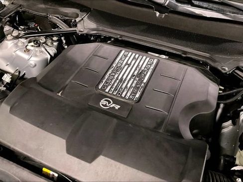 Used 2022 Land Rover Range Rover Sport SVR AWD/4WD image 36