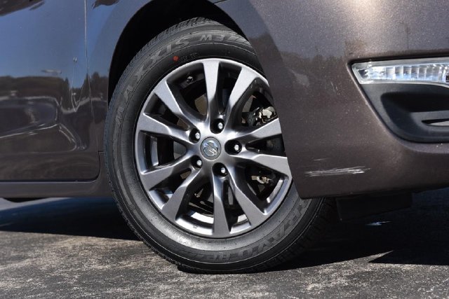 Used 2015 Nissan Altima 2.5 S w/ Special Edition Package FWD image 3