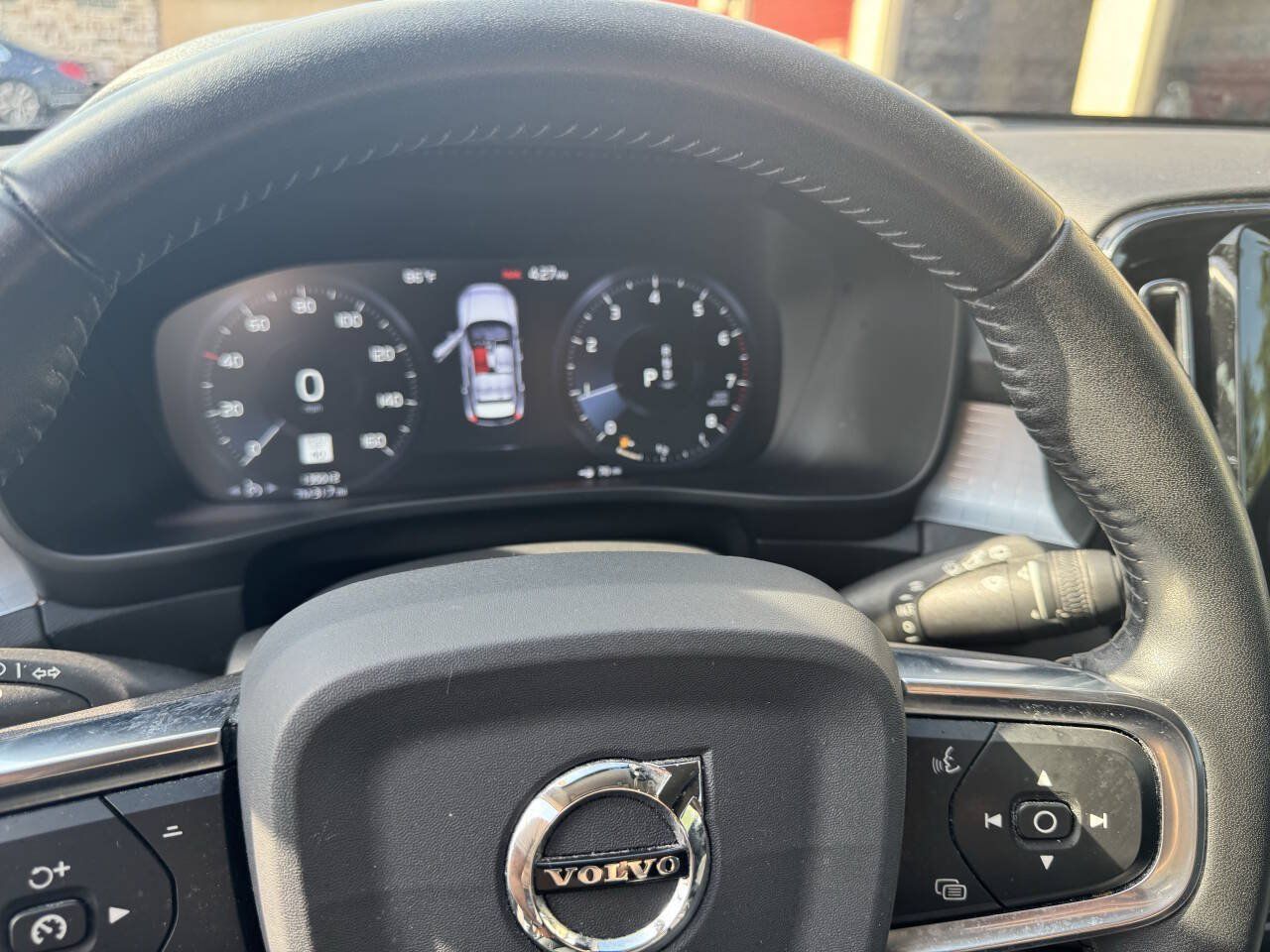 Used 2020 Volvo XC40 T5 Momentum AWD/4WD image 26