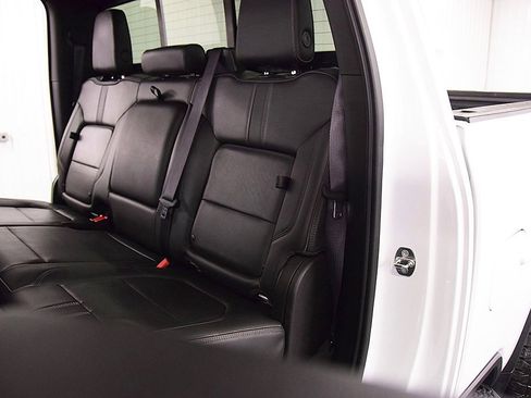 Used 2021 Chevrolet Silverado 2500 High Country w/ Z71 Off-Road Package image 35