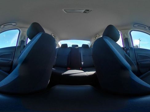 Used 2025 Nissan Versa SV FWD image 37