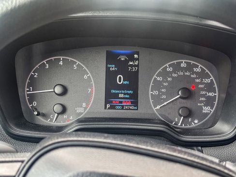 Certified 2025 Toyota Corolla LE image 26