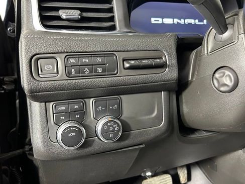 Used 2023 GMC Yukon Denali w/ LPO, Floor Liner Package image 13