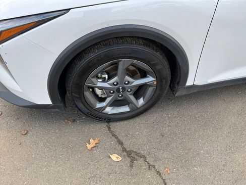 Used 2025 Kia K4 LXS image 29