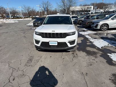 Used 2023 Jeep Grand Cherokee Limited w/ Luxury Tech Group II