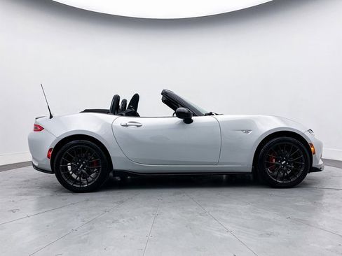 Used 2016 MAZDA MX-5 Miata Club w/ Brembo/BBS Package image 16