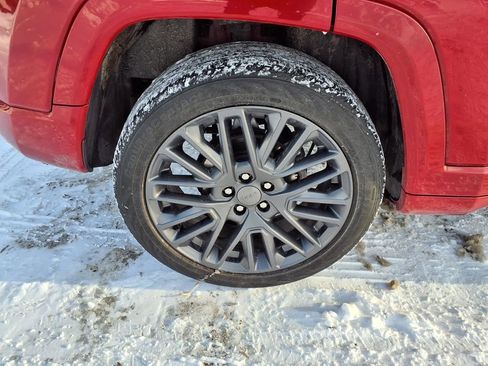 Used 2023 Jeep Compass Limited image 31