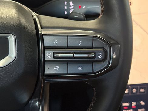 Used 2026 GMC Terrain AT4 w/ LPO, Floor Liner Package AWD/4WD image 36