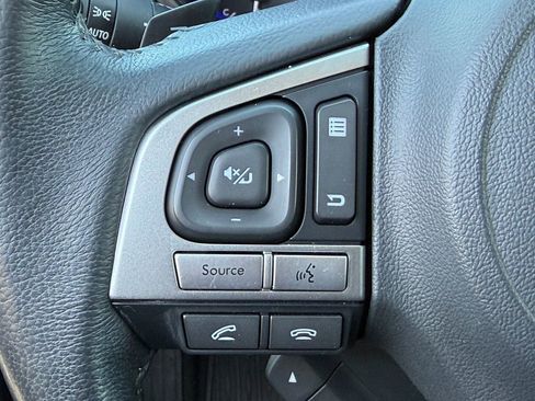 Used 2017 Subaru Outback 2.5i Limited image 24