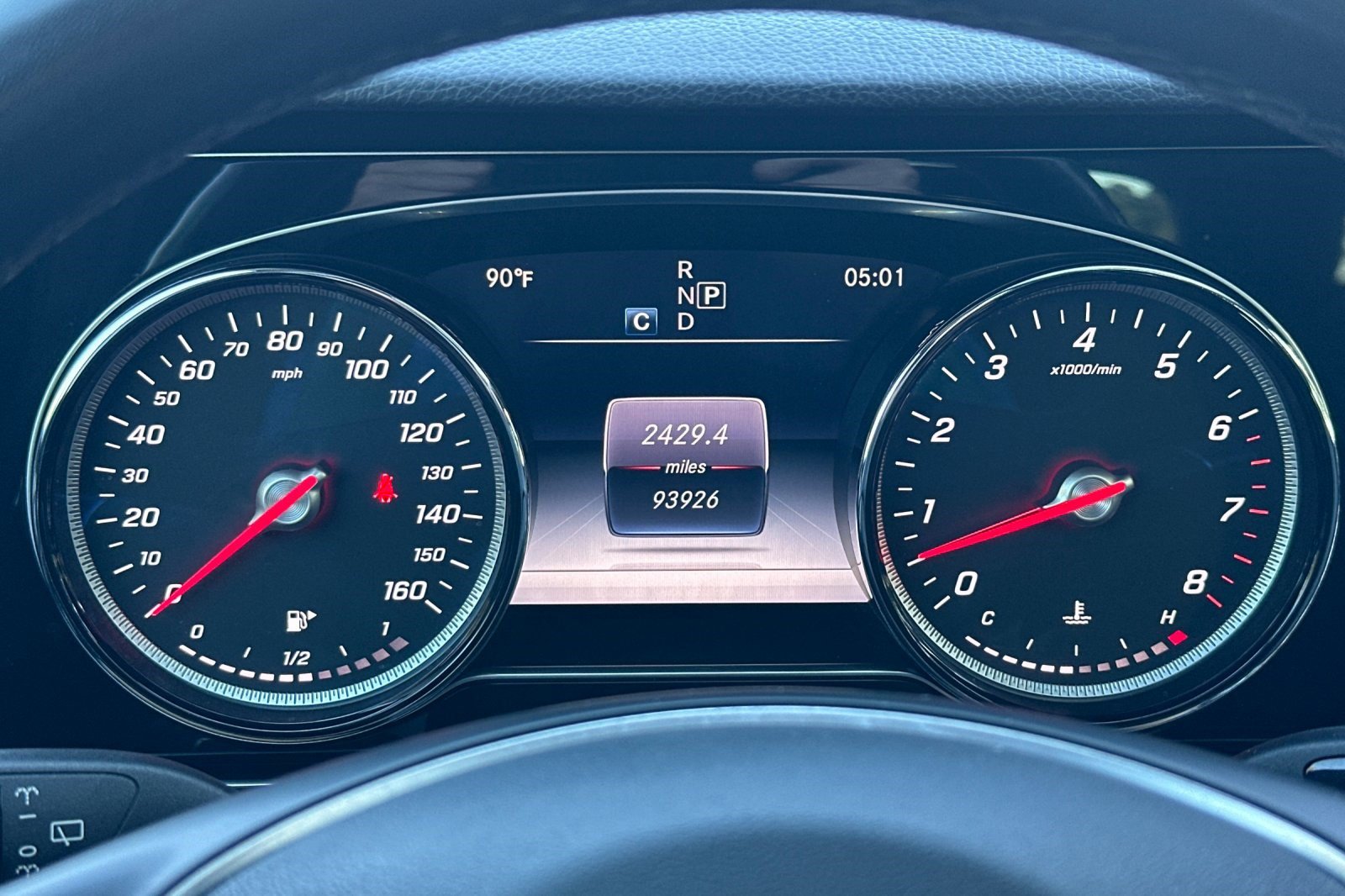 Used 2017 Mercedes-Benz E 400 4MATIC Wagon image 35