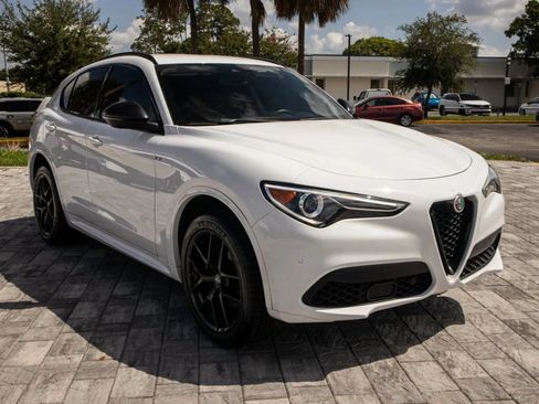 Used 2020 Alfa Romeo Stelvio Sport w/ Quick Order Package 22K Sport RWD image 1