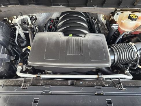 Used 2020 Chevrolet Silverado 1500 RST AWD/4WD image 33