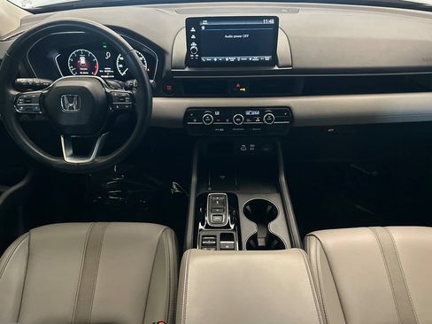 Used 2025 Honda Pilot EX-L image 13