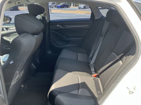Used 2021 Honda Accord LX image 32