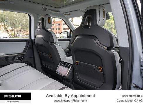 Used 2024 Rivian R1T Adventure image 28