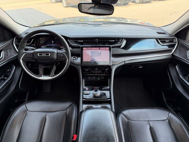 Used 2023 Jeep Grand Cherokee 4WD 4xe image 27