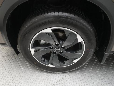 Certified 2024 Nissan Rogue SV w/ SV Premium Package image 26