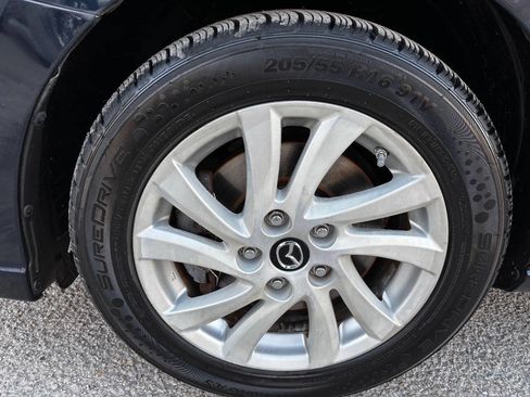 Used 2015 MAZDA MAZDA5 Sport image 5