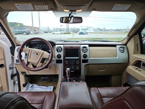 Used 2014 Ford F150 King Ranch w/ King Ranch Luxury Package image 20