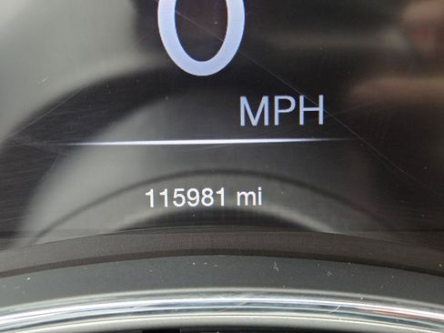 Used 2020 Jeep Grand Cherokee Altitude AWD/4WD image 39