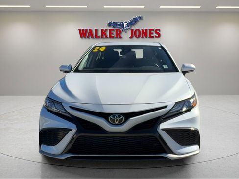 Used 2024 Toyota Camry XSE image 8