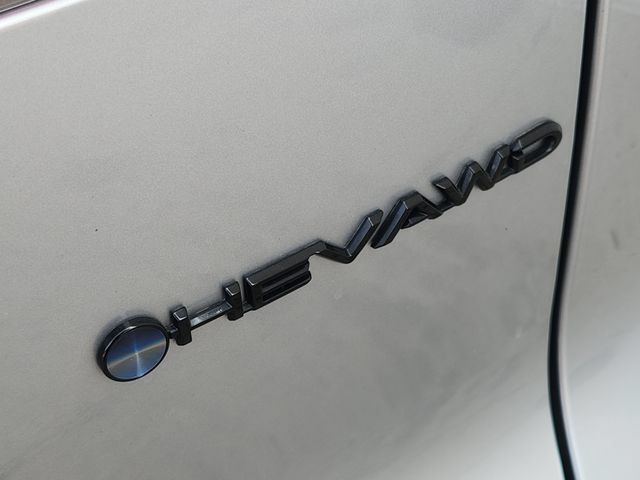 Used 2025 Toyota Corolla Cross AWD Hybrid image 10