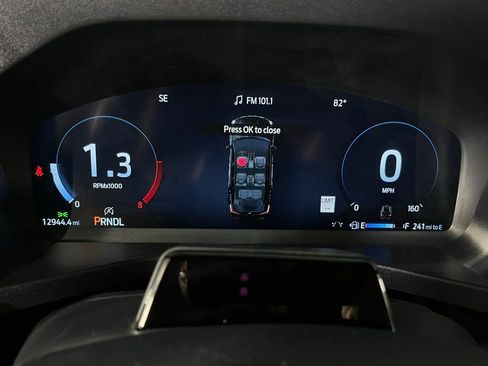 Used 2025 Ford Explorer Platinum w/ LUX Leather Package image 18