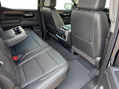 Used 2026 GMC Sierra 1500 Denali AWD/4WD image 29