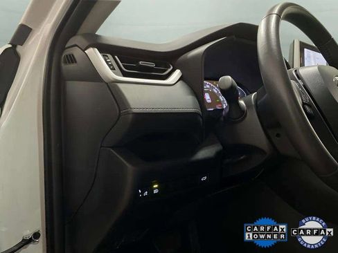 Used 2024 Toyota RAV4 XLE Premium image 15