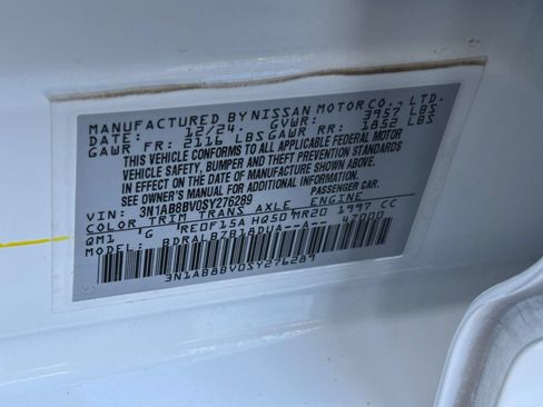 Used 2025 Nissan Sentra S FWD image 22