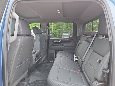New 2026 GMC Sierra 1500 Elevation w/ Elevation Premium Package AWD/4WD image 8