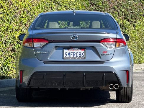 Used 2024 Toyota Corolla SE FWD image 6