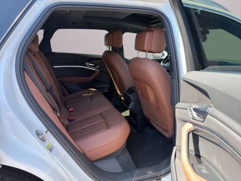 Used 2019 Audi e-tron Premium Plus AWD/4WD image 12