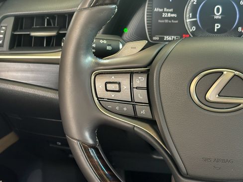 Used 2021 Lexus ES 350 w/ Premium Package FWD image 30
