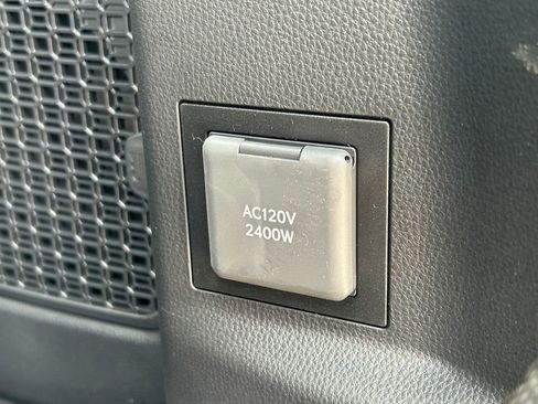 New 2026 Toyota 4Runner TRD Off-Road Premium AWD/4WD image 14