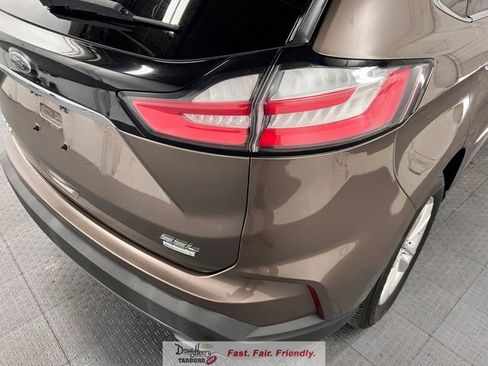 Used 2019 Ford Edge SEL w/ Equipment Group 201A FWD image 15