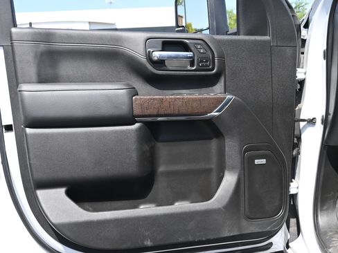 Used 2022 GMC Sierra 2500 Denali w/ Denali Ultimate Package AWD/4WD image 19