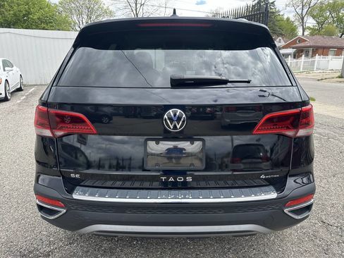 Used 2022 Volkswagen Taos SE AWD/4WD image 6