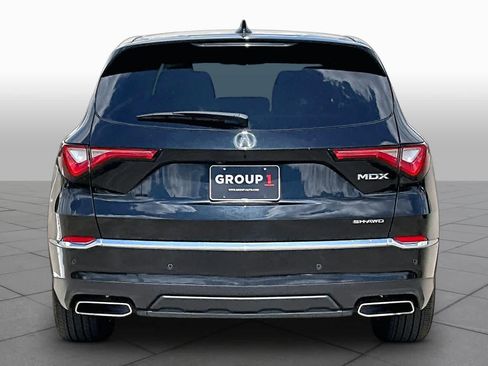 Certified 2023 Acura MDX SH-AWD w/ Technology Package image 8