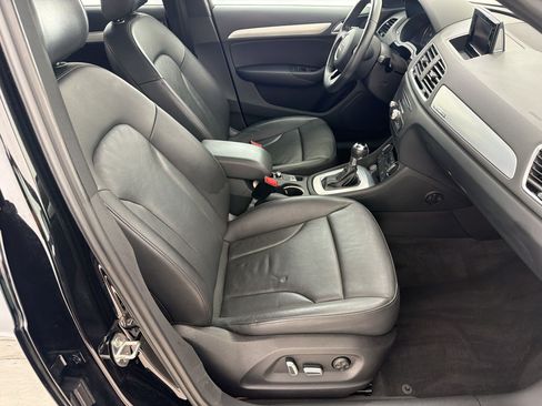 Used 2018 Audi Q3 2.0T Premium w/ Convenience Package AWD/4WD image 23