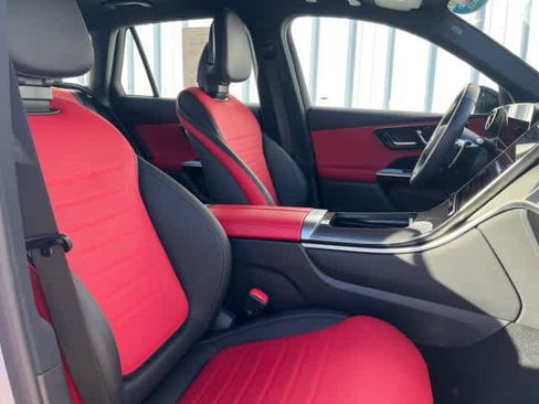 Certified 2025 Mercedes-Benz GLC 43 AMG 4MATIC image 15