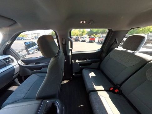 Used 2024 Ford F250 XLT w/ Snow Plow Prep Package AWD/4WD image 31