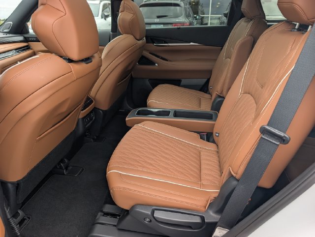 Used 2026 INFINITI QX60 Autograph w/ Dark Cargo Package AWD/4WD image 14