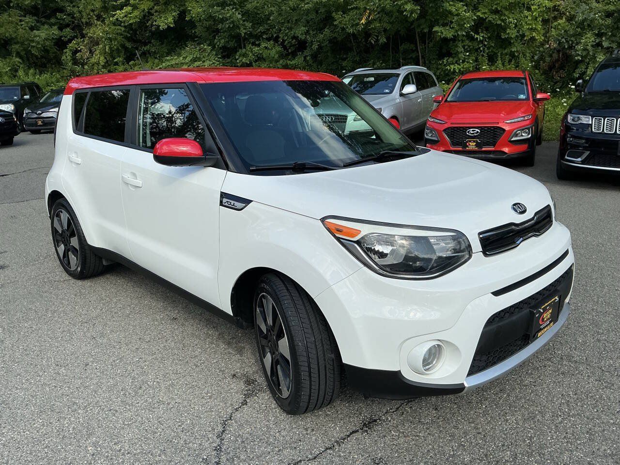 Used 2017 Kia Soul + w/ Designer's Package FWD image 3